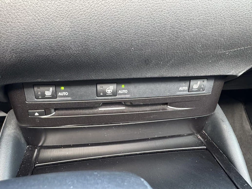 Lexus ES - Afbeelding 29 van 30