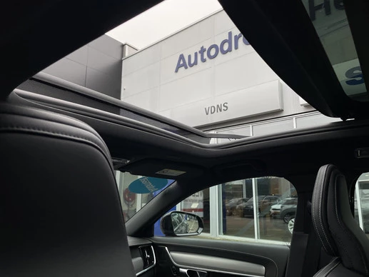 Volvo V90 - Afbeelding 14 van 30