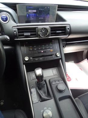 Lexus IS - Afbeelding 6 van 29