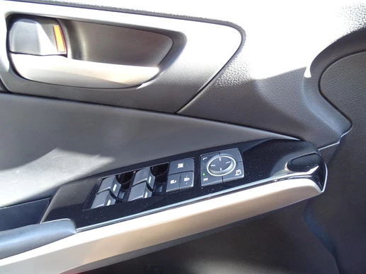 Lexus IS - Afbeelding 17 van 29