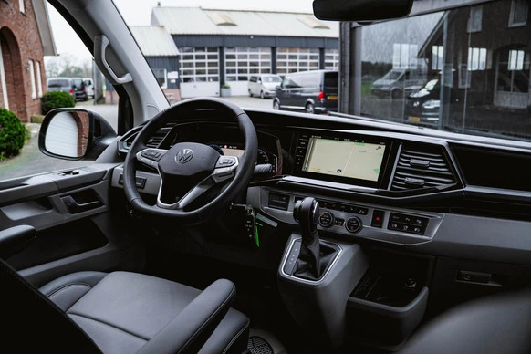 Volkswagen Caravelle - Afbeelding 9 van 30