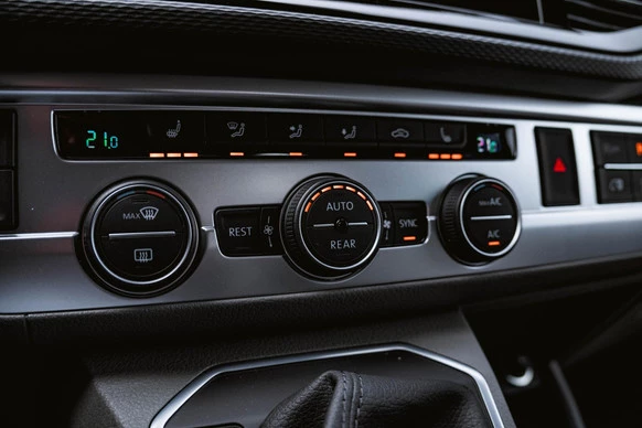 Volkswagen Caravelle - Afbeelding 19 van 30