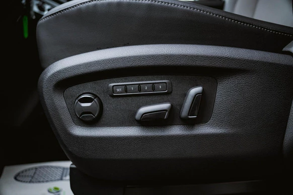 Volkswagen Caravelle - Afbeelding 29 van 30