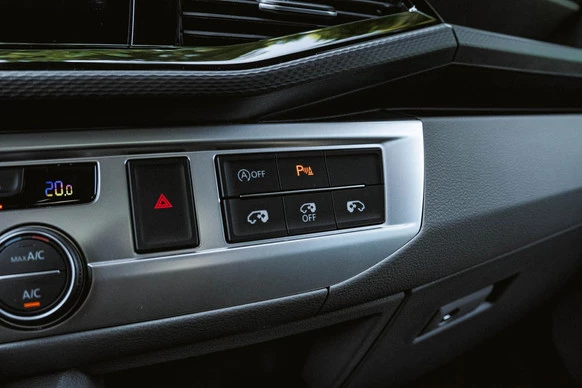 Volkswagen Caravelle - Afbeelding 18 van 30