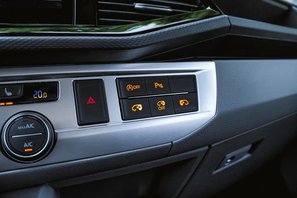 Volkswagen Caravelle - Afbeelding 19 van 30