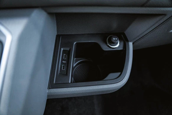 Volkswagen Caravelle - Afbeelding 20 van 30