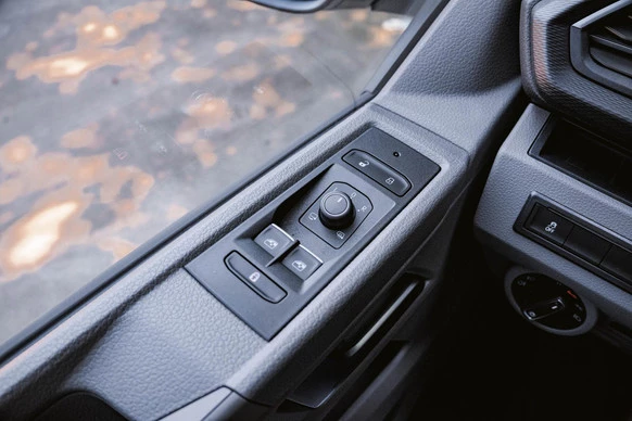 Volkswagen Caravelle - Afbeelding 21 van 30