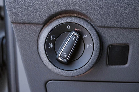 Volkswagen Caravelle - Afbeelding 22 van 30