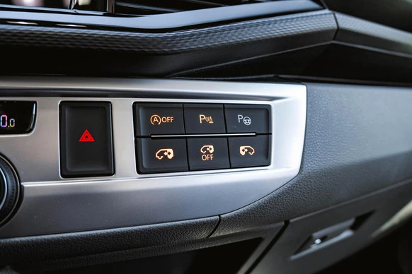 Volkswagen Caravelle - Afbeelding 19 van 30