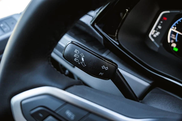 Volkswagen Caravelle - Afbeelding 23 van 30