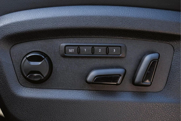 Volkswagen Caravelle - Afbeelding 26 van 30