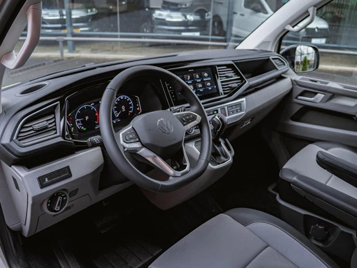 Volkswagen Caravelle - Afbeelding 26 van 30