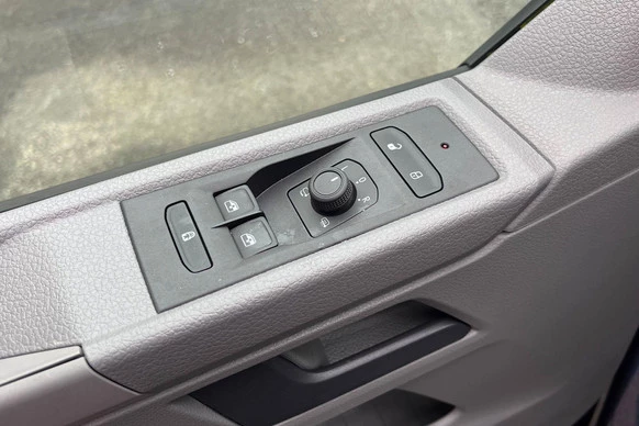 Volkswagen Caravelle - Afbeelding 8 van 30