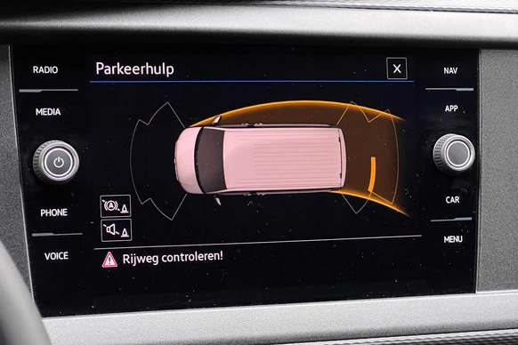 Volkswagen Caravelle - Afbeelding 14 van 30