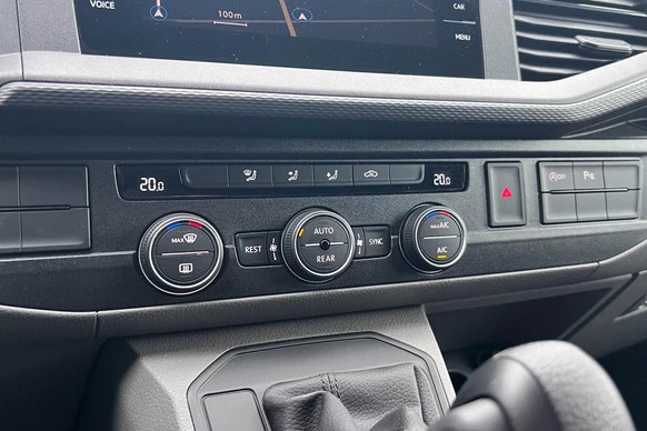 Volkswagen Caravelle - Afbeelding 15 van 30