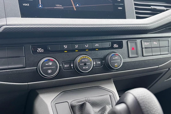 Volkswagen Caravelle - Afbeelding 16 van 30