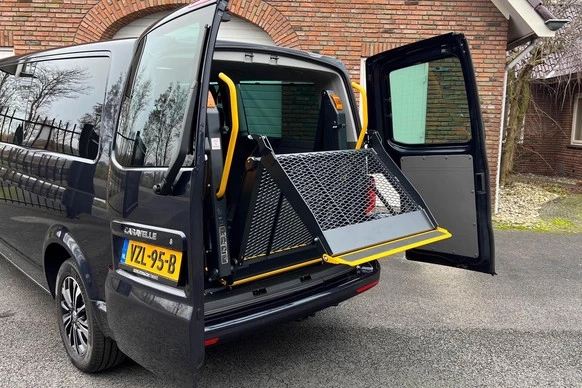 Volkswagen Caravelle - Afbeelding 27 van 30