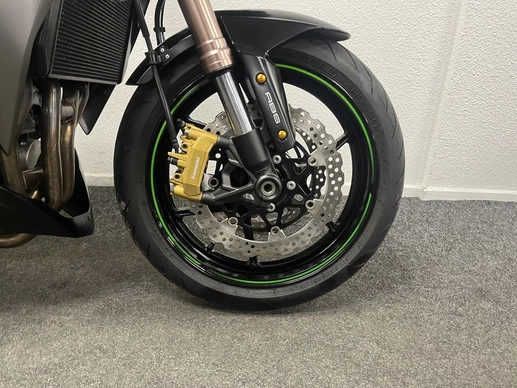 Kawasaki Z1000 - Afbeelding 11 van 19