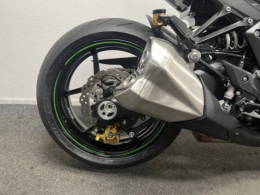 Kawasaki Z1000 - Afbeelding 12 van 19