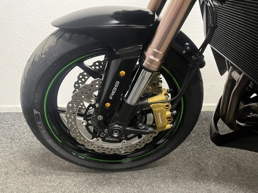 Kawasaki Z1000 - Afbeelding 17 van 19