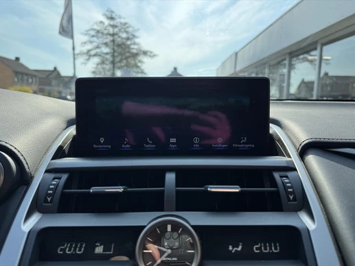 Lexus NX - Afbeelding 27 van 30