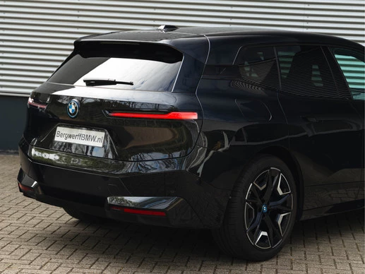 BMW iX - Afbeelding 10 van 30