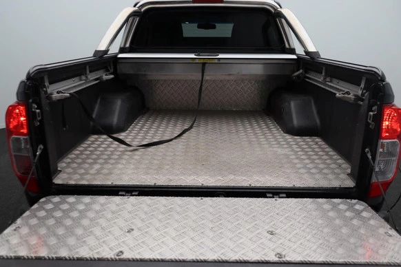 Nissan Navara - Afbeelding 9 van 30