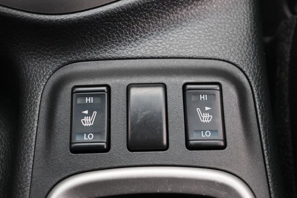 Nissan Navara - Afbeelding 18 van 30