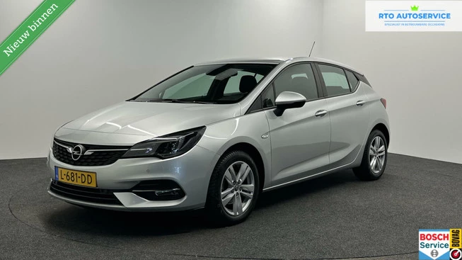 Opel Astra - Afbeelding 1 van 30