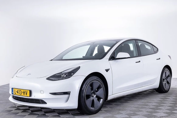 Tesla Model 3 - Afbeelding 18 van 18