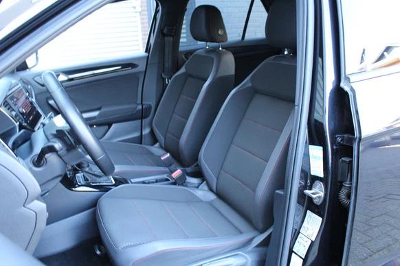 Volkswagen T-Roc - Afbeelding 10 van 30