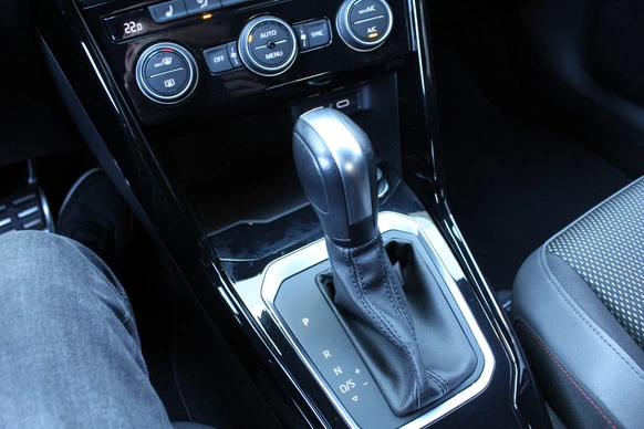 Volkswagen T-Roc - Afbeelding 16 van 30