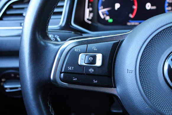 Volkswagen T-Roc - Afbeelding 17 van 30