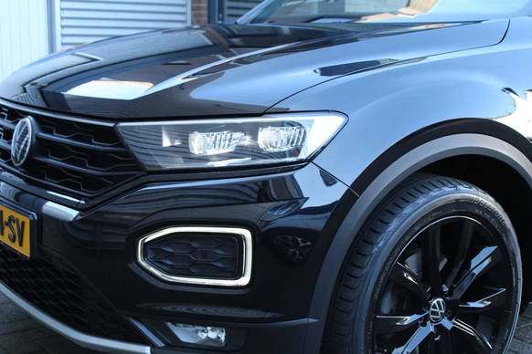 Volkswagen T-Roc - Afbeelding 28 van 30