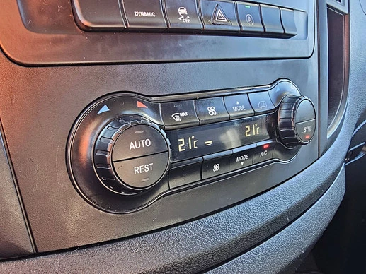 Mercedes-Benz Vito - Afbeelding 11 van 17