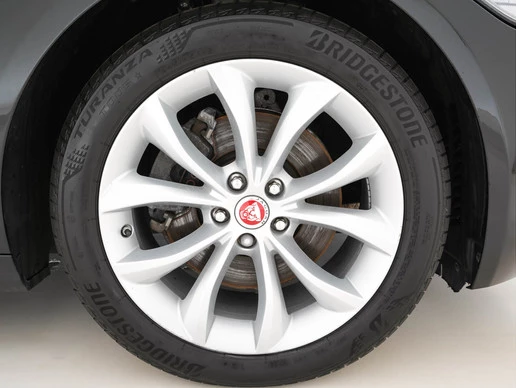 Jaguar XF - Afbeelding 26 van 30