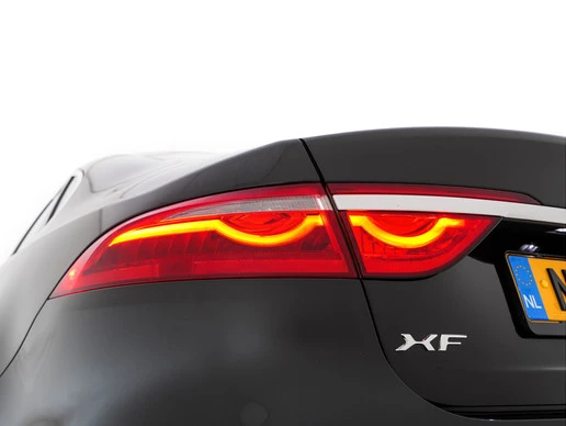 Jaguar XF - Afbeelding 28 van 30