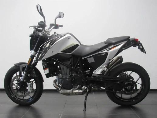 KTM 690 - Afbeelding 4 van 6