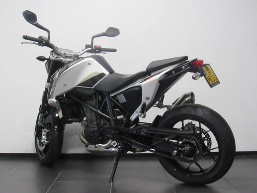 KTM 690 - Afbeelding 5 van 6