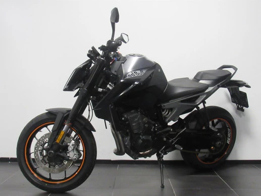 KTM 790 Duke - Afbeelding 3 van 7