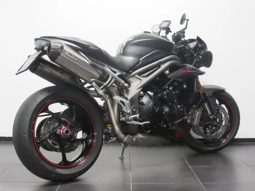 Triumph Speed Triple - Afbeelding 6 van 7