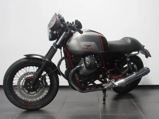 Moto Guzzi V7 - Afbeelding 3 van 8