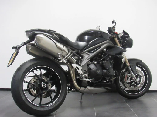 Triumph Speed Triple - Afbeelding 6 van 7