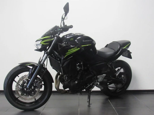 Kawasaki Z650 - Afbeelding 3 van 7