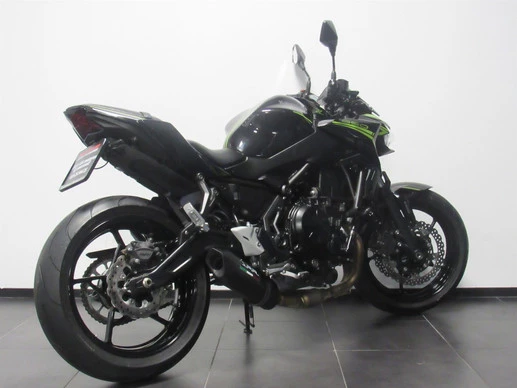 Kawasaki Z650 - Afbeelding 6 van 7