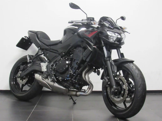 Kawasaki Z650 - Afbeelding 2 van 7