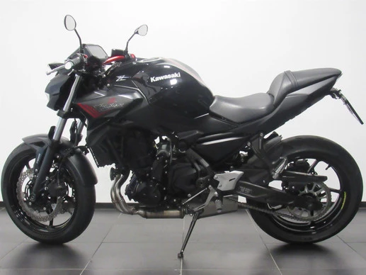 Kawasaki Z650 - Afbeelding 4 van 7
