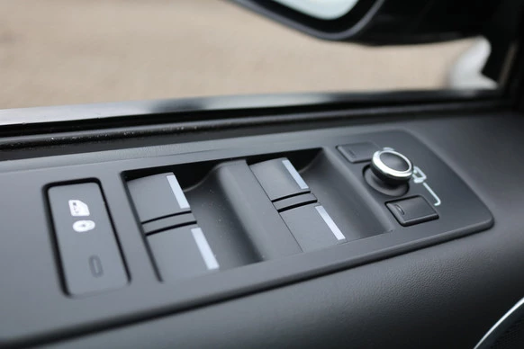 Land Rover Discovery - Afbeelding 23 van 30