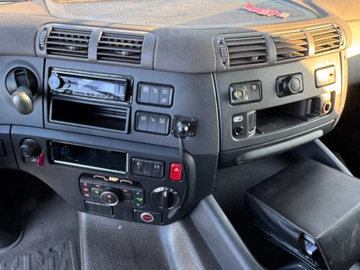 DAF CF 410 - Afbeelding 10 van 14