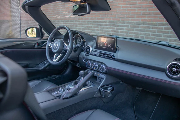 Mazda MX-5 - Afbeelding 9 van 29